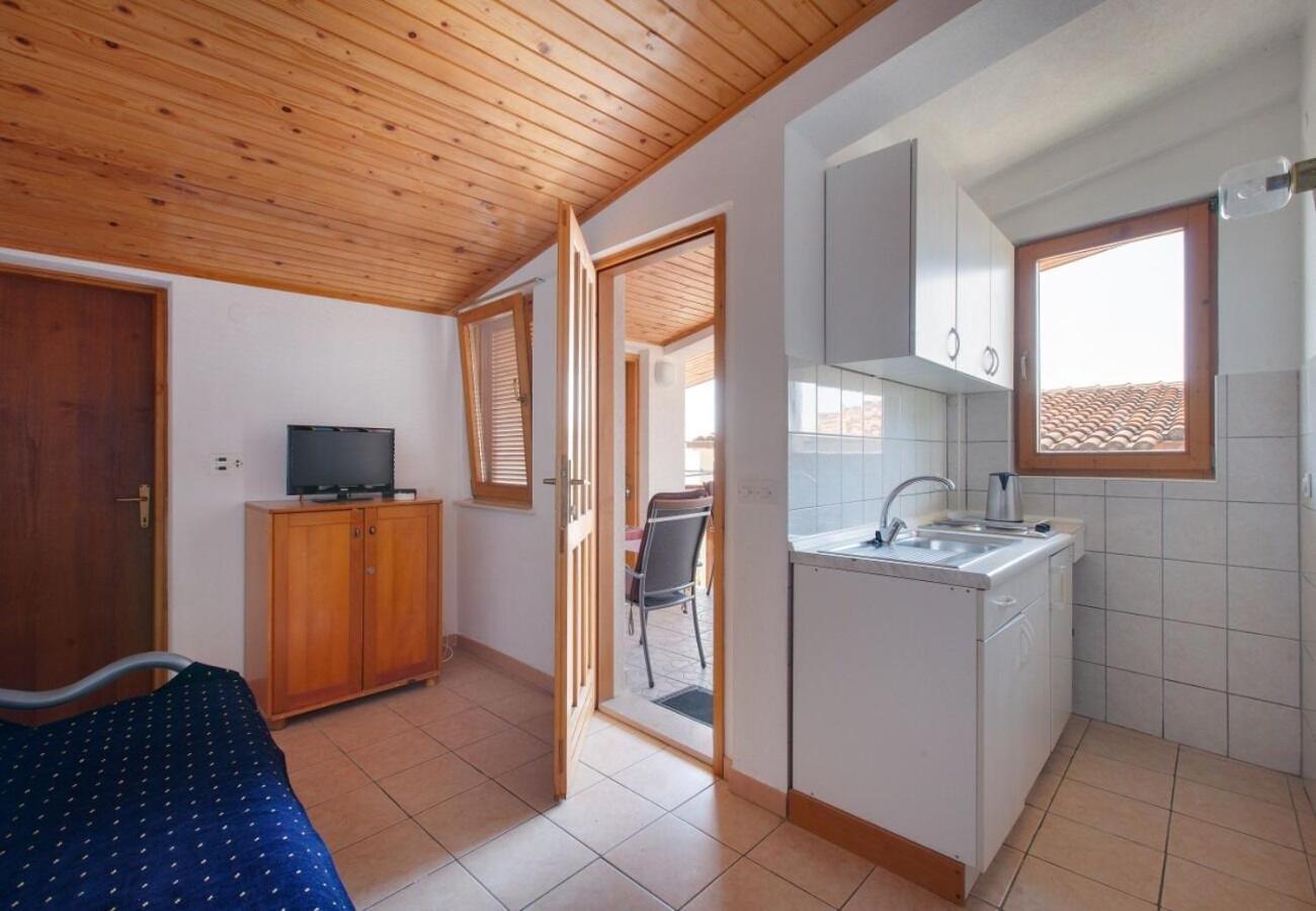 Apartment Ante M Brela Eksteriør bilde