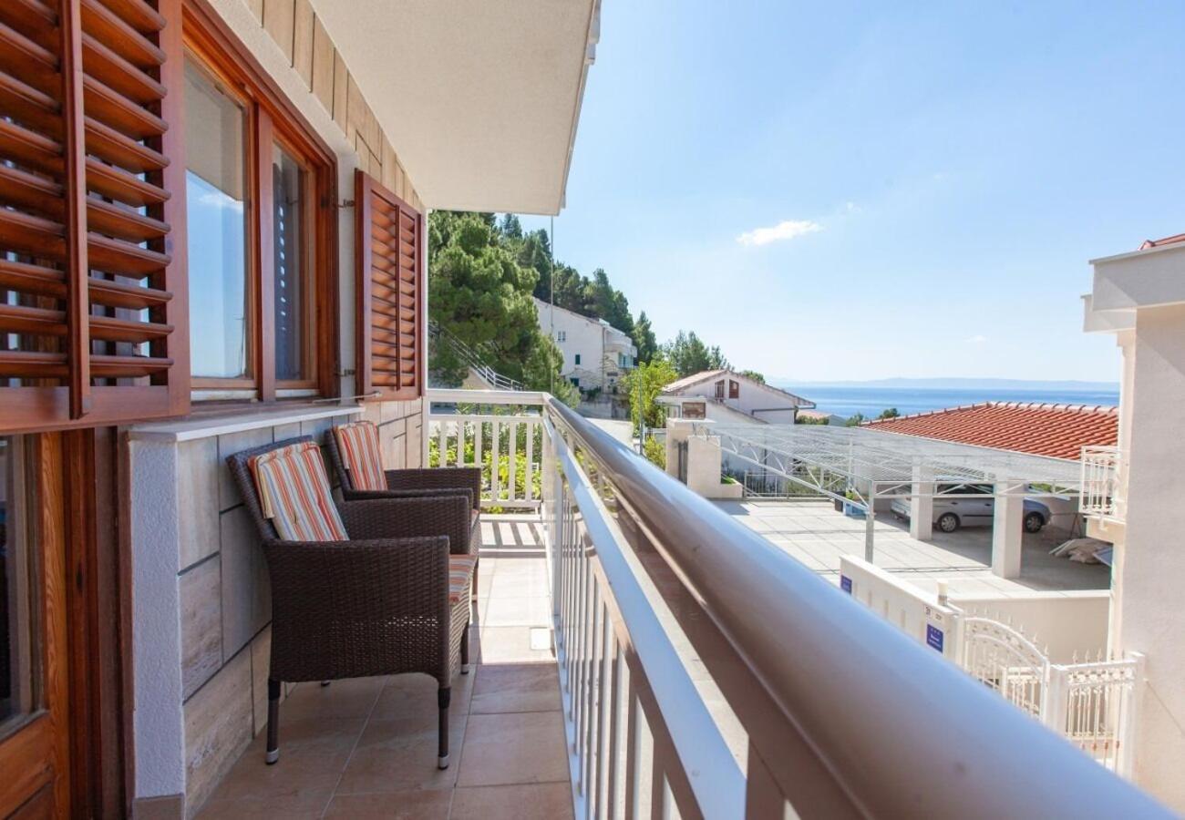 Apartment Ante M Brela Eksteriør bilde