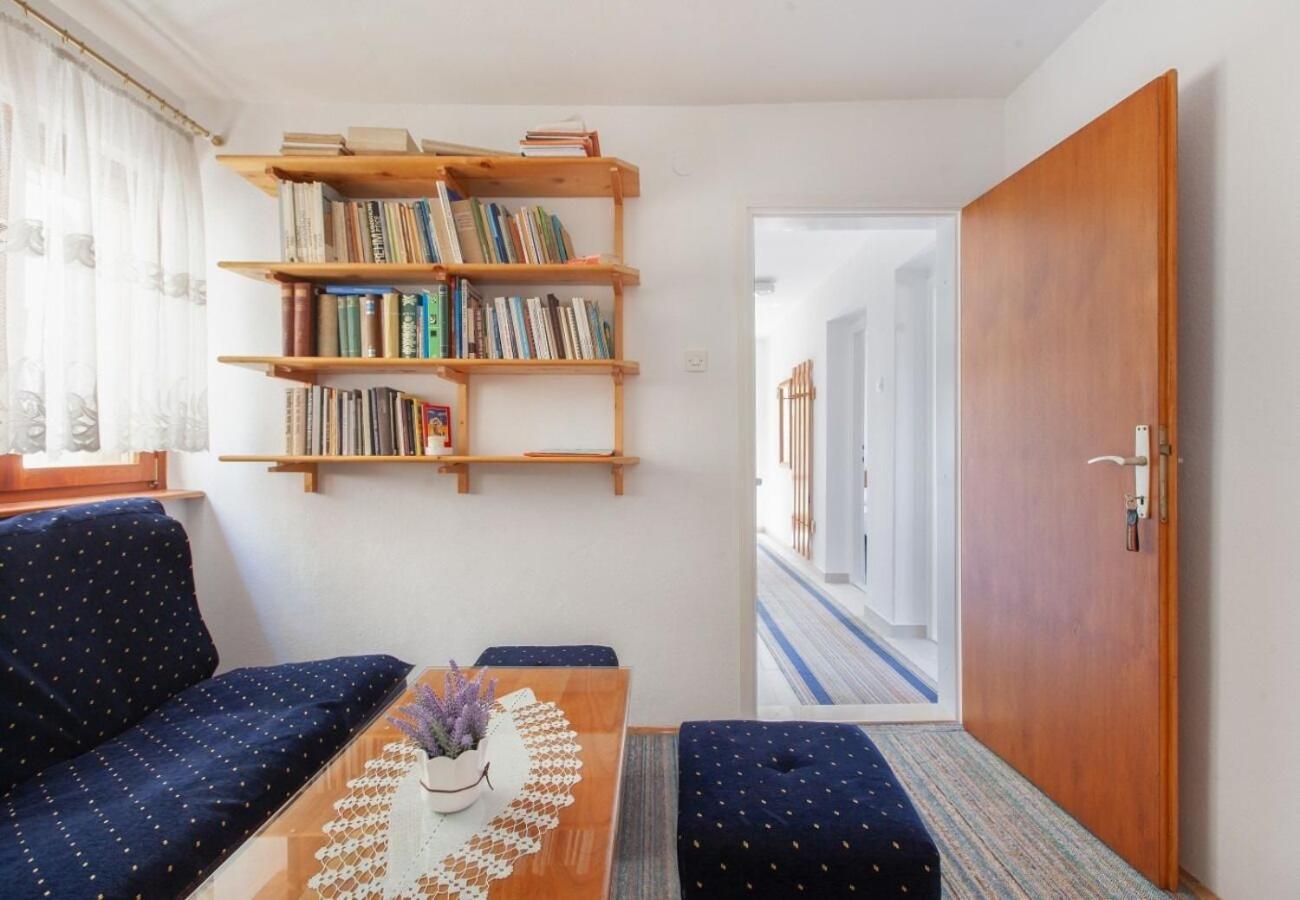 Apartment Ante M Brela Eksteriør bilde