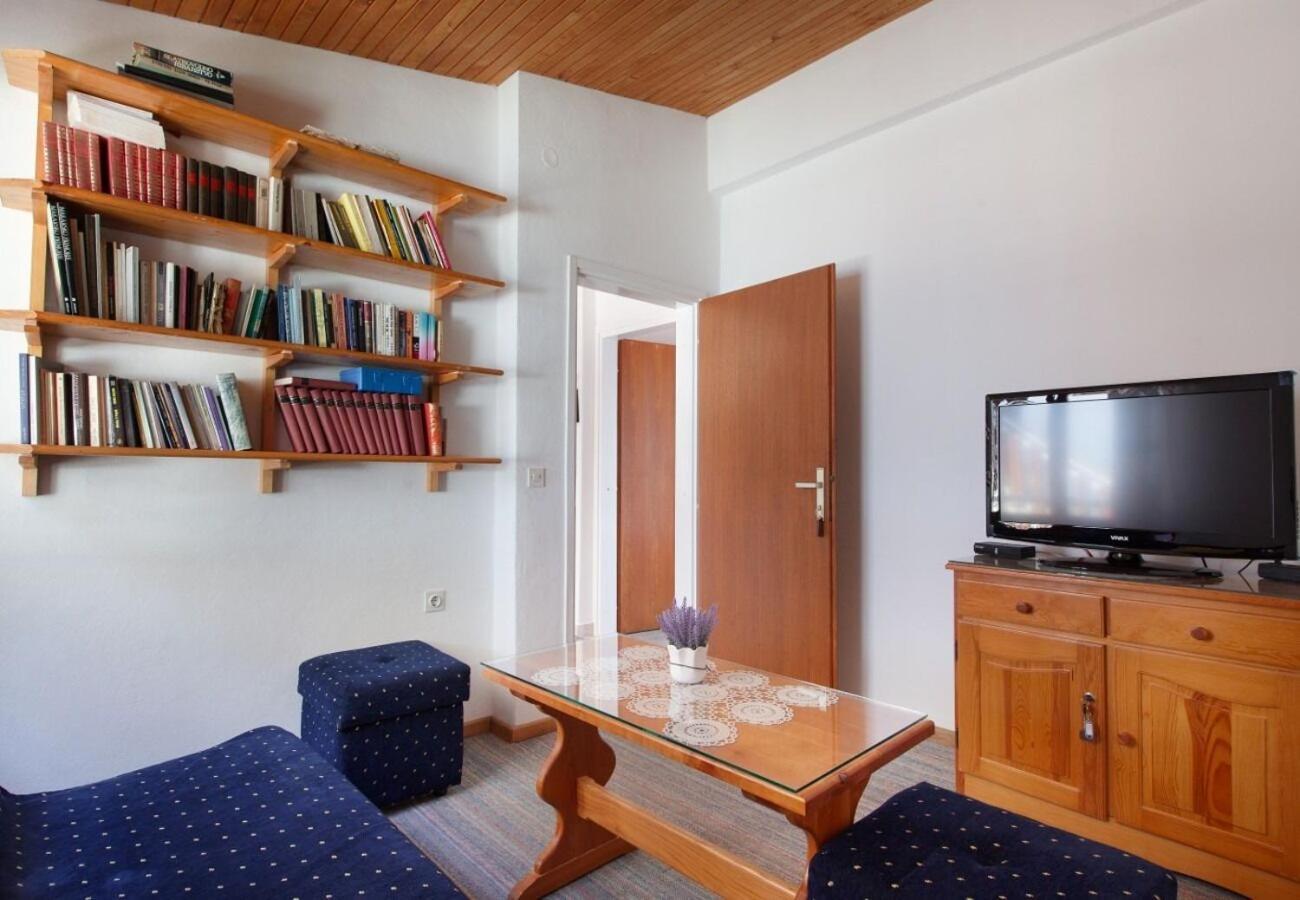 Apartment Ante M Brela Eksteriør bilde